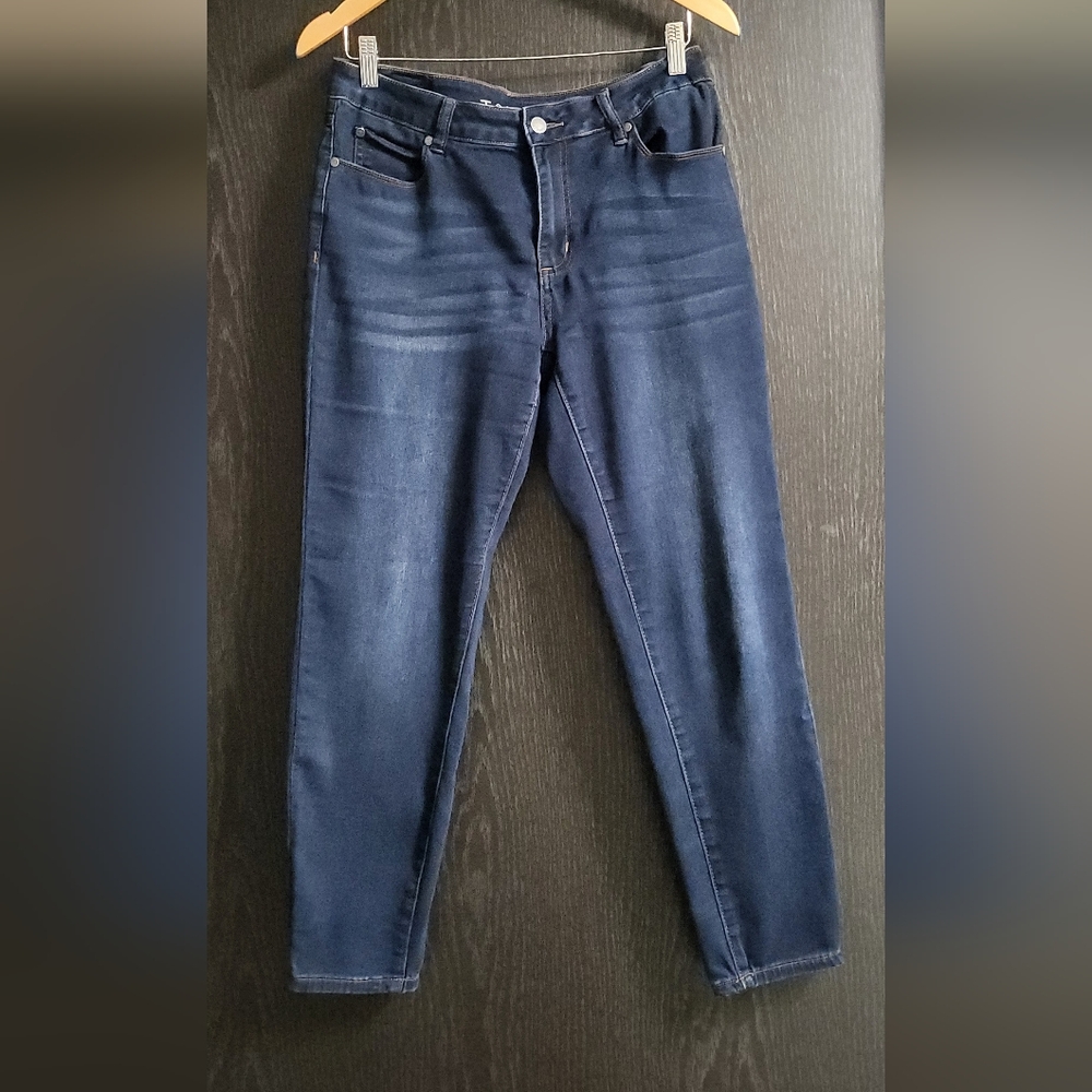 Tahari Navy Skinny Jeans